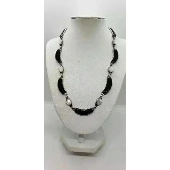 Vintage Necklace Clip Earrings Silver Onyx & Mother Of Pearl Hong Kong 1950s - Picture 2 of 15